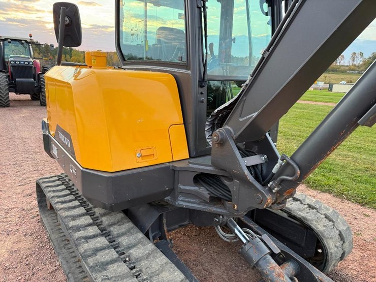 volvo-ec60e-image-26