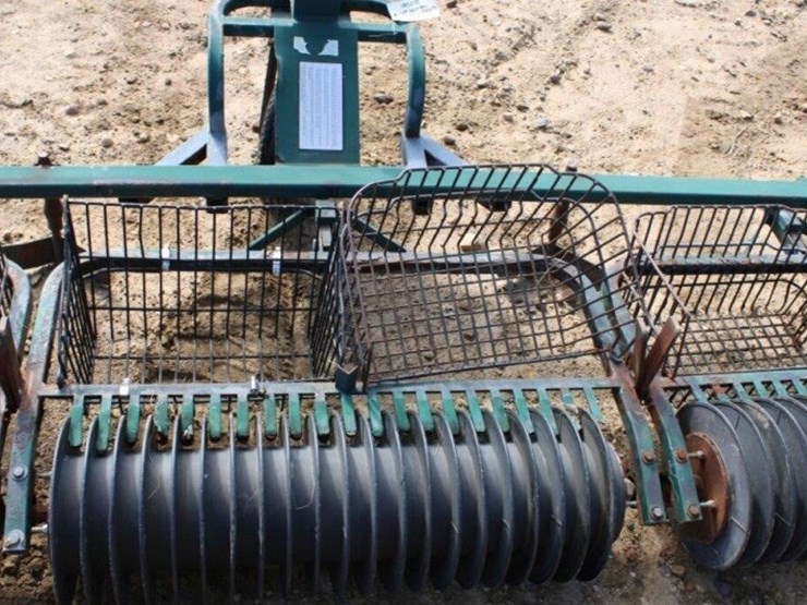 10ft-golf-ball-collector-with-baskets-image-5
