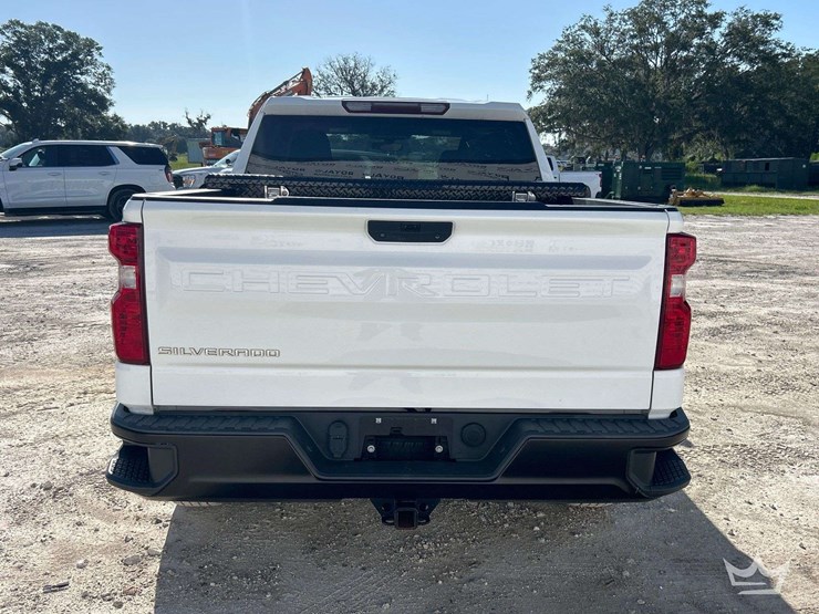 2021-chevrolet-silverado-1500-image-24