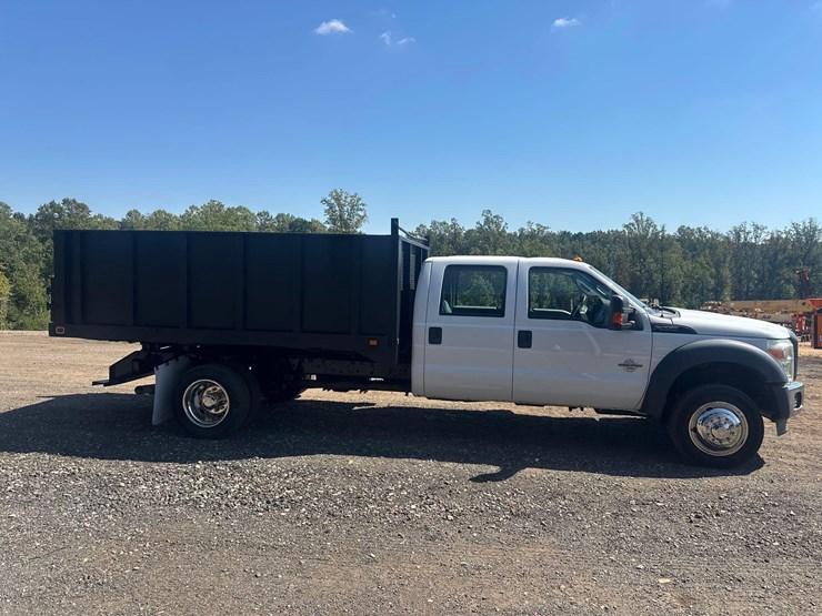 2016-ford-f550-image-14