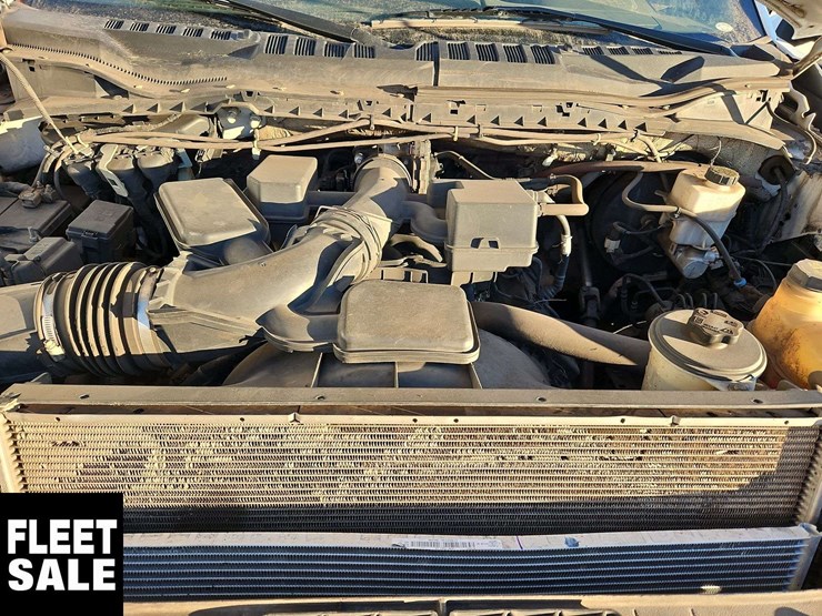 2021-ford-f350-image-29