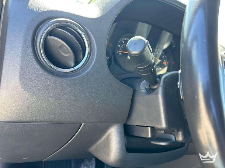 2016-jeep-patriot-image-15