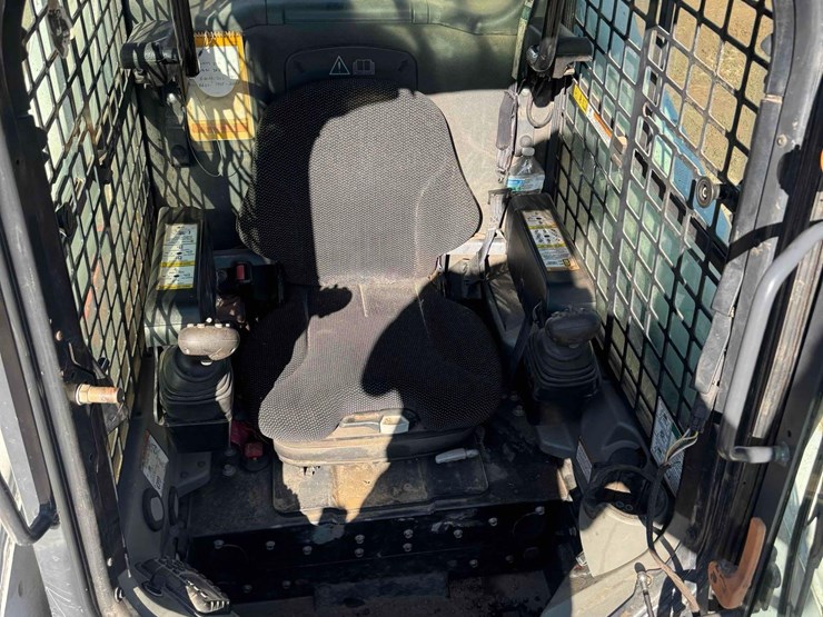 2018-bobcat-t770-image-15