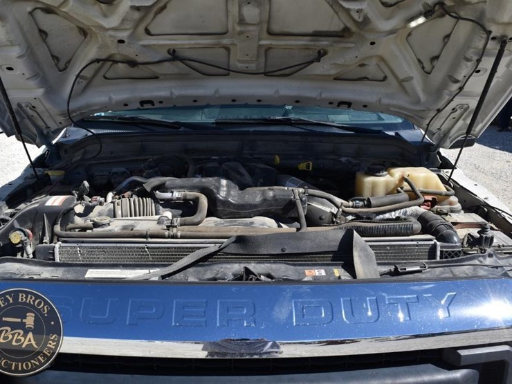 2015-ford-f350-sd-image-22