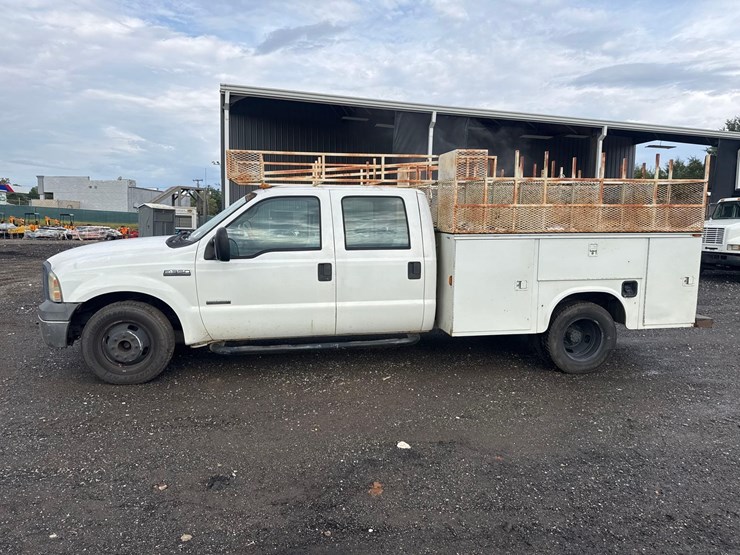 2006-ford-f350-xl-image-2