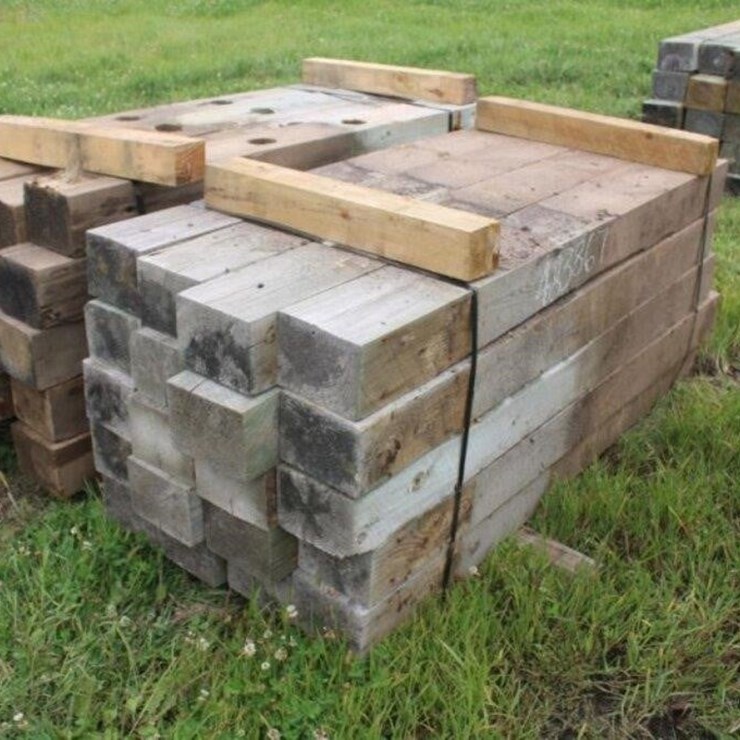 (2) Bundles Of Guardrail Posts 6''x8''x6' Long