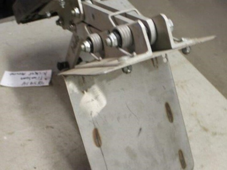 transom-kicker-mount-image-3