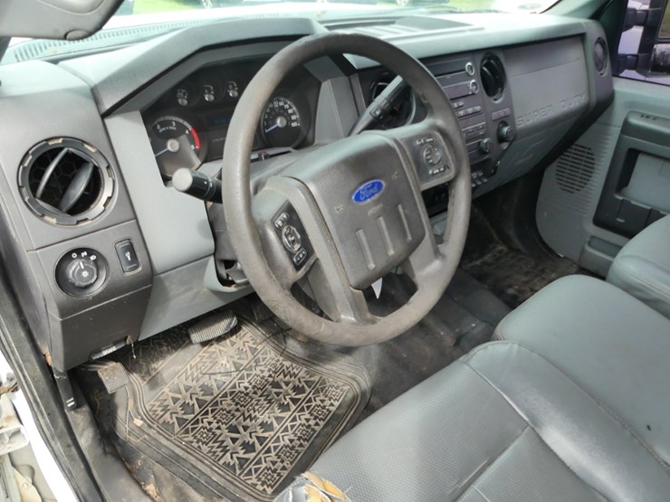 2016-ford-f350-image-12