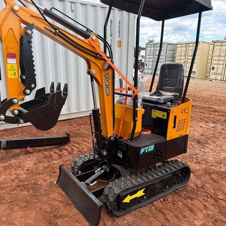 2026 FUTURE 13 MINI EXCAVATOR