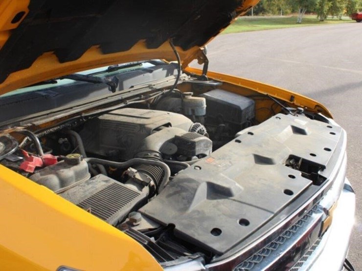 2012-chevrolet-silverado-1500-image-30