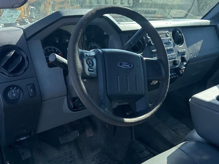 2015-ford-f250-image-24