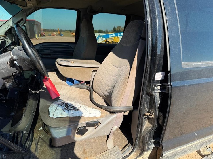 1999-ford-f250-image-27