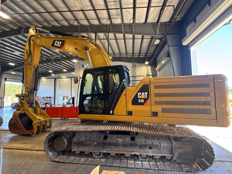 2019-caterpillar-336-image-2
