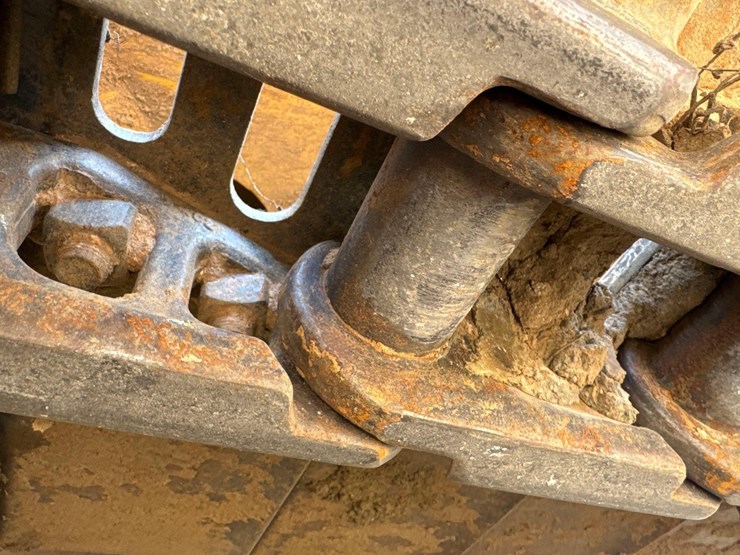2014-komatsu-pc210-lc-10-image-20