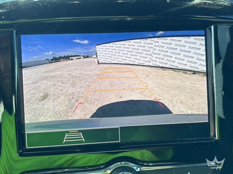 2022-chevrolet-traverse-image-18