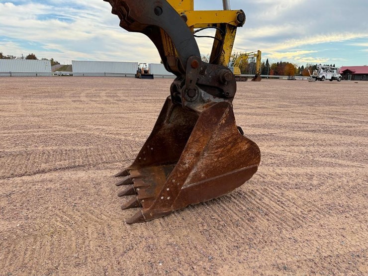 kobelco-sk210-lc-10-image-34