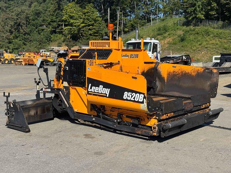 2021-leeboy-8520b-image-1