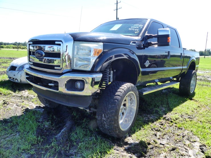 2011-ford-f250-xl-image-2
