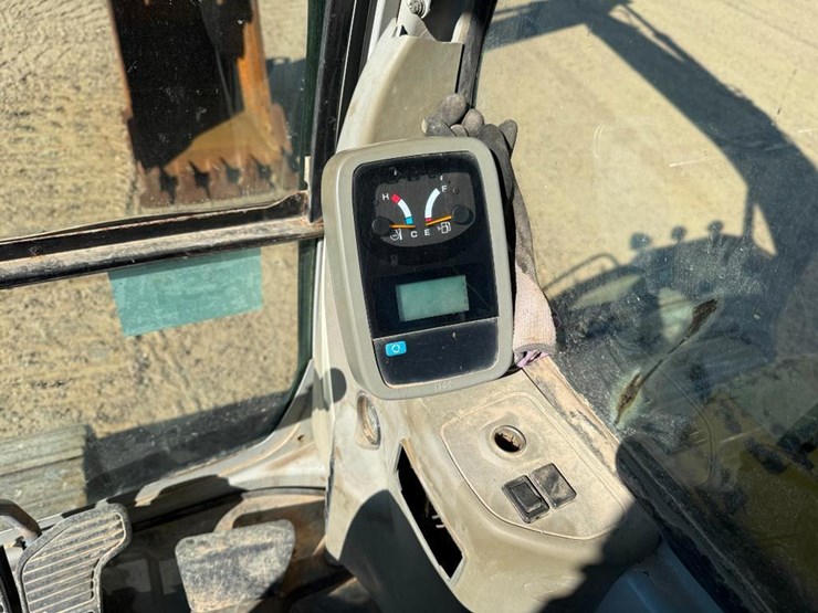 kobelco-sk200sr-lc-image-45