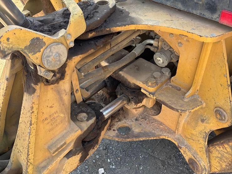 1998-caterpillar-416c-image-24