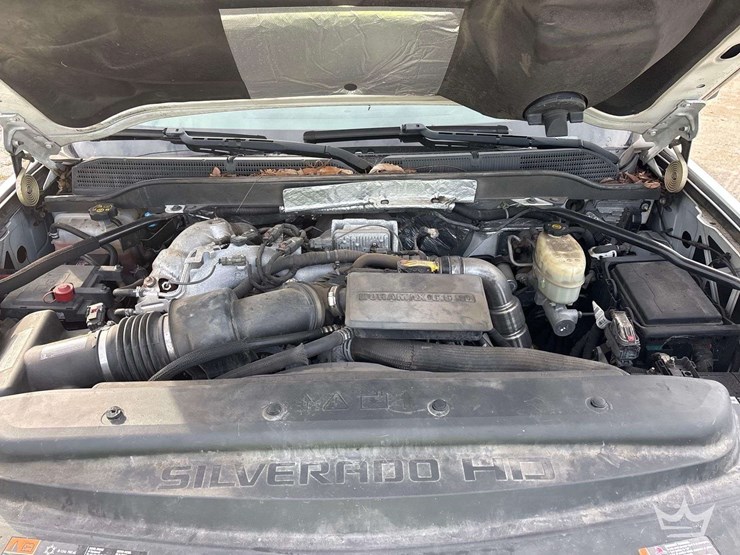 2018-chevrolet-silverado-3500-image-7