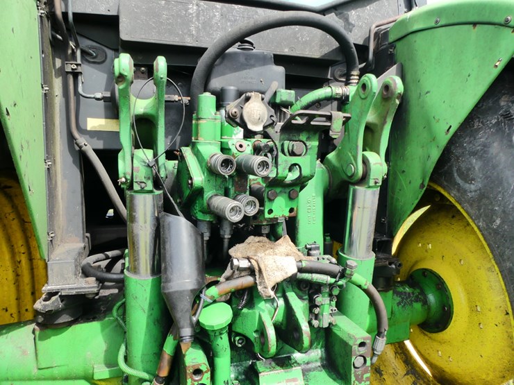 john-deere-6415-image-6