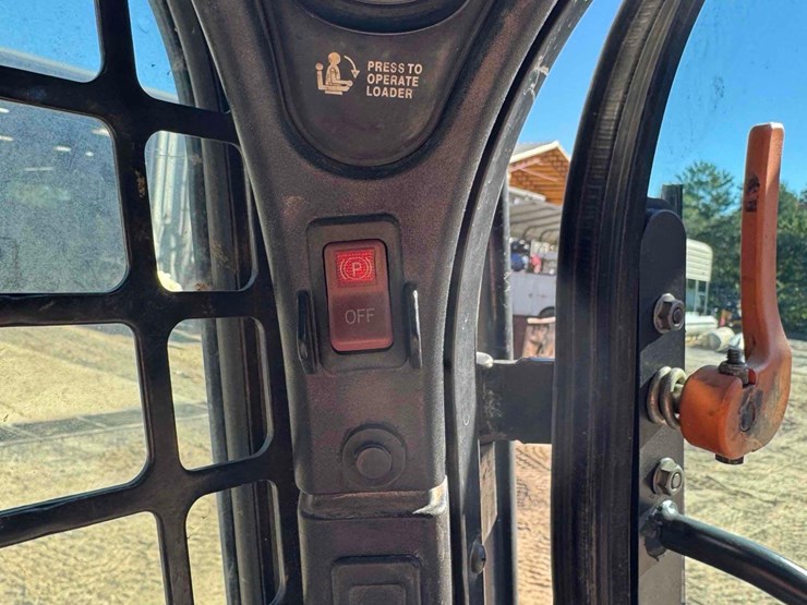 2018-bobcat-t770-image-17