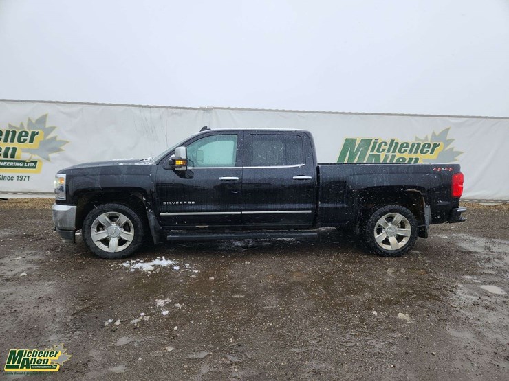 2018-chevrolet-silverado-1500-image-21