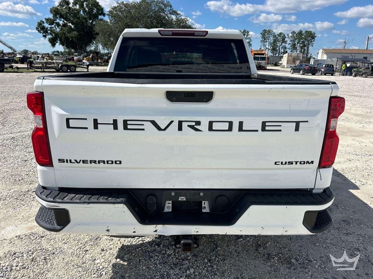2021-chevrolet-silverado-1500-image-24