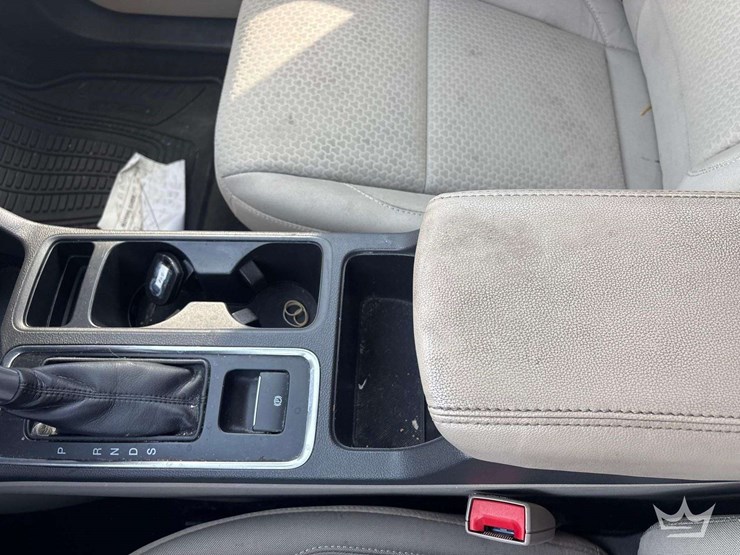 2017-ford-escape-image-17