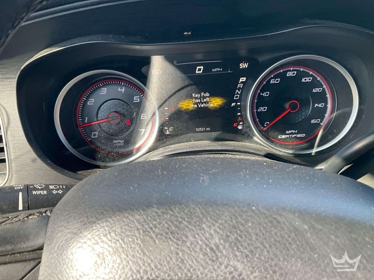 2016-dodge-charger-sedan-image-15