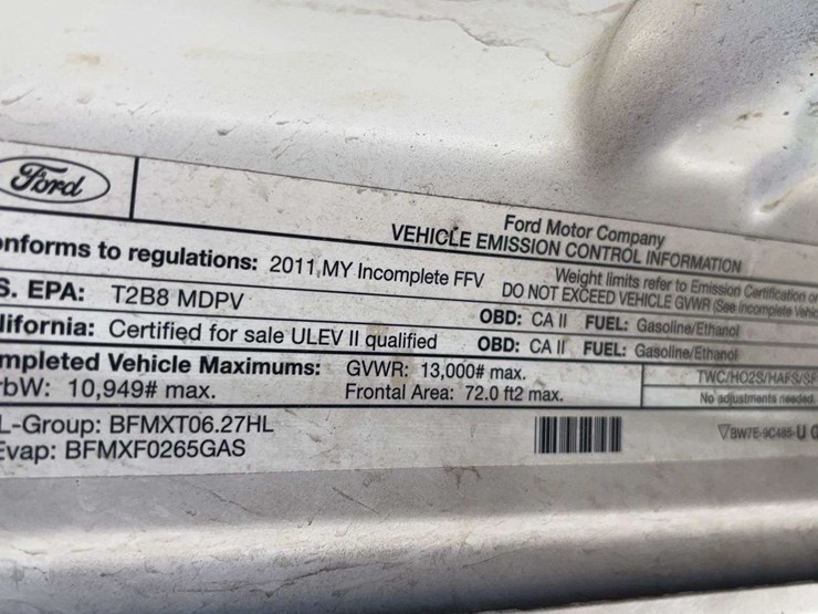 2011-ford-f350-image-12