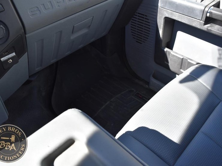 2015-ford-f350-sd-image-41