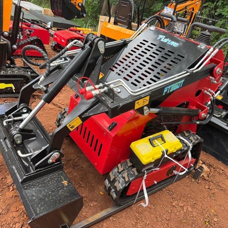 2026 FUTURE 360T MINI SKID STEER LOADER