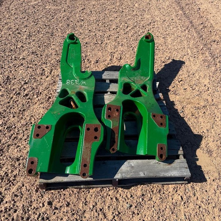 JOHN DEERE 8225R