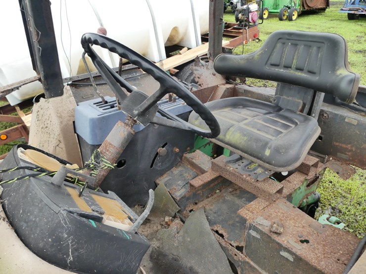 john-deere-3155-image-12