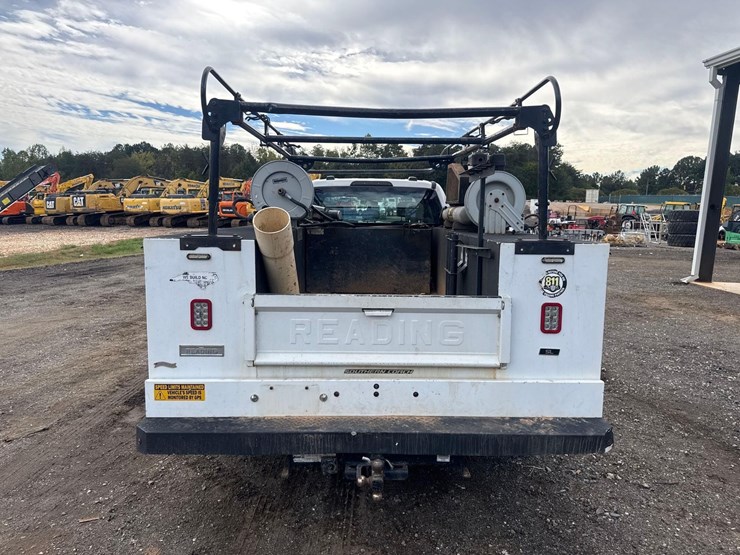 2020-ford-f350-xl-image-5