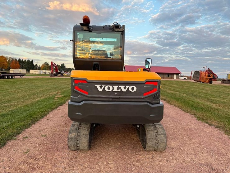 volvo-ec60e-image-4