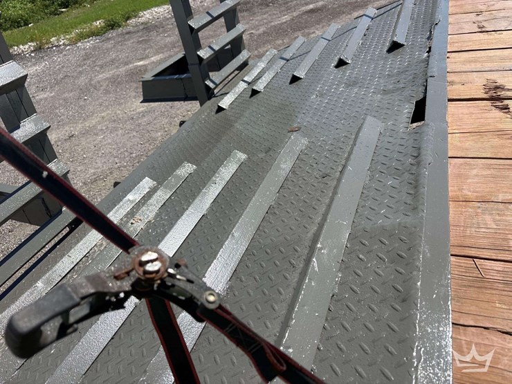 1996-ande-30ft.-gooseneck-tri-axle-flatbed-trailer-image-12