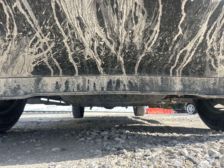 2019-chevrolet-silverado-1500-image-30