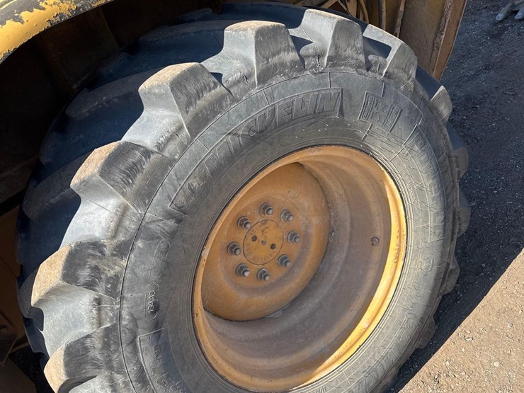 1998-caterpillar-416c-image-17