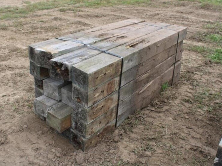 bundle-of-guardrail-posts-6''x8''x6'-long-image-3