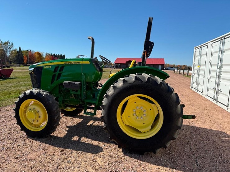 john-deere-5065e-image-7
