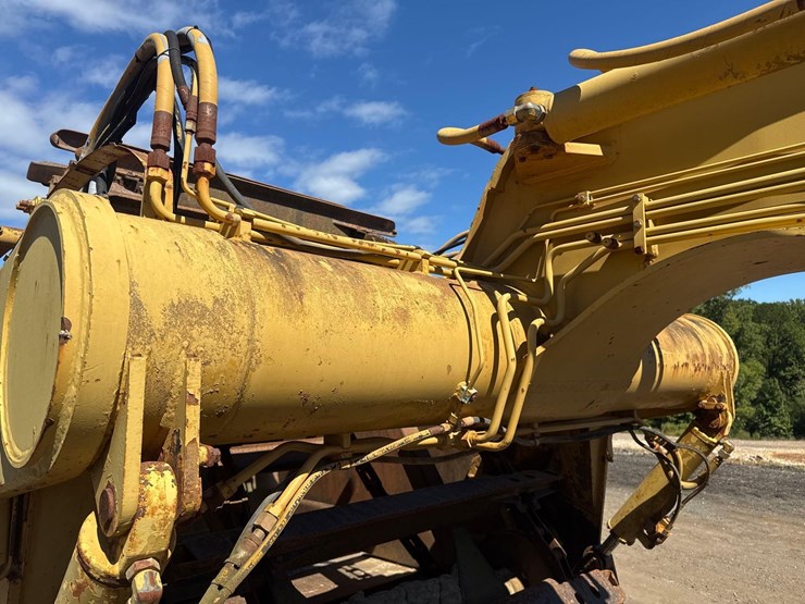 2000-caterpillar-613c-image-23