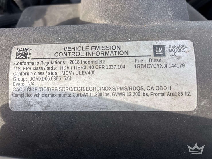 2018-chevrolet-silverado-3500-image-9