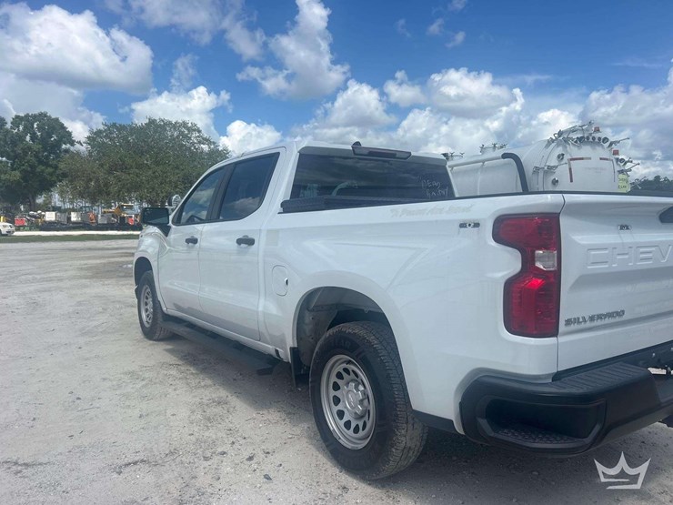 2022-chevrolet-silverado-1500-image-4