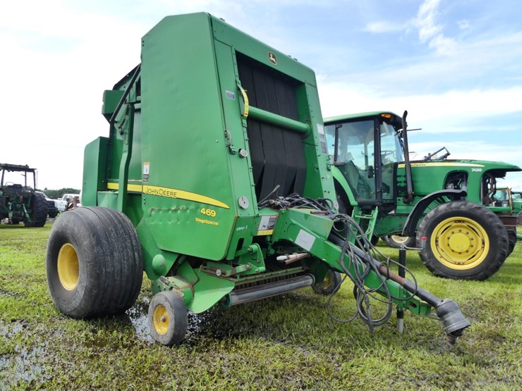 john-deere-469-image-1