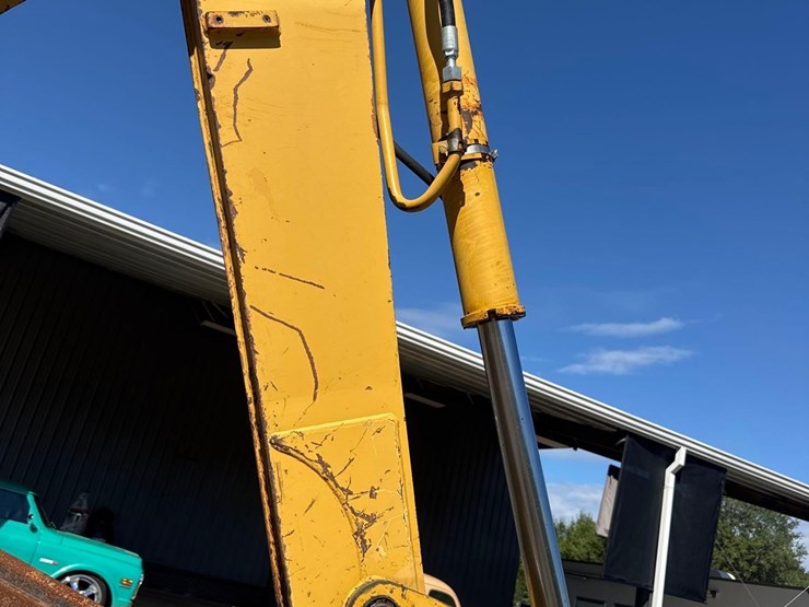 2001-caterpillar-420d-image-20