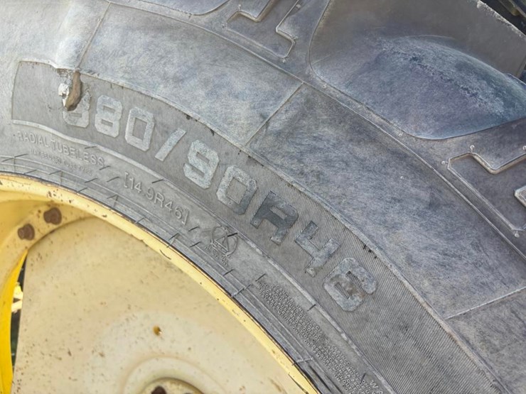 john-deere-6405-image-10