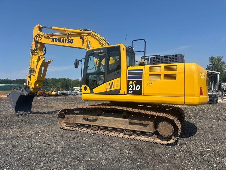 2021-komatsu-pc210-lc-11e0-image-4